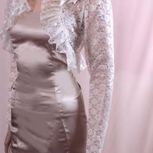 Bridal Lace Fluffy Cream White/ Ruffles/,long..