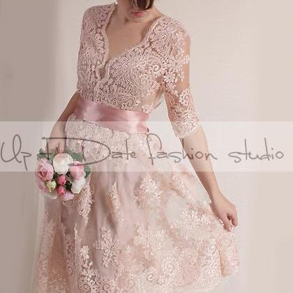 Lace short Wedding dress/V front wi..