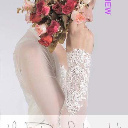 Bridal Tulle Ivory Jacket /bolero/ Long Sleeves..