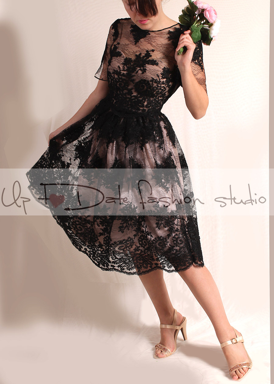 Plus size/Lace black / short wedding dress/plus size / reception/ 3/4 sleeve bridal gown /make to order/