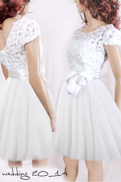 Short wedding reception/ 3d lace/ tulle dress /romantic / Bridal Gown