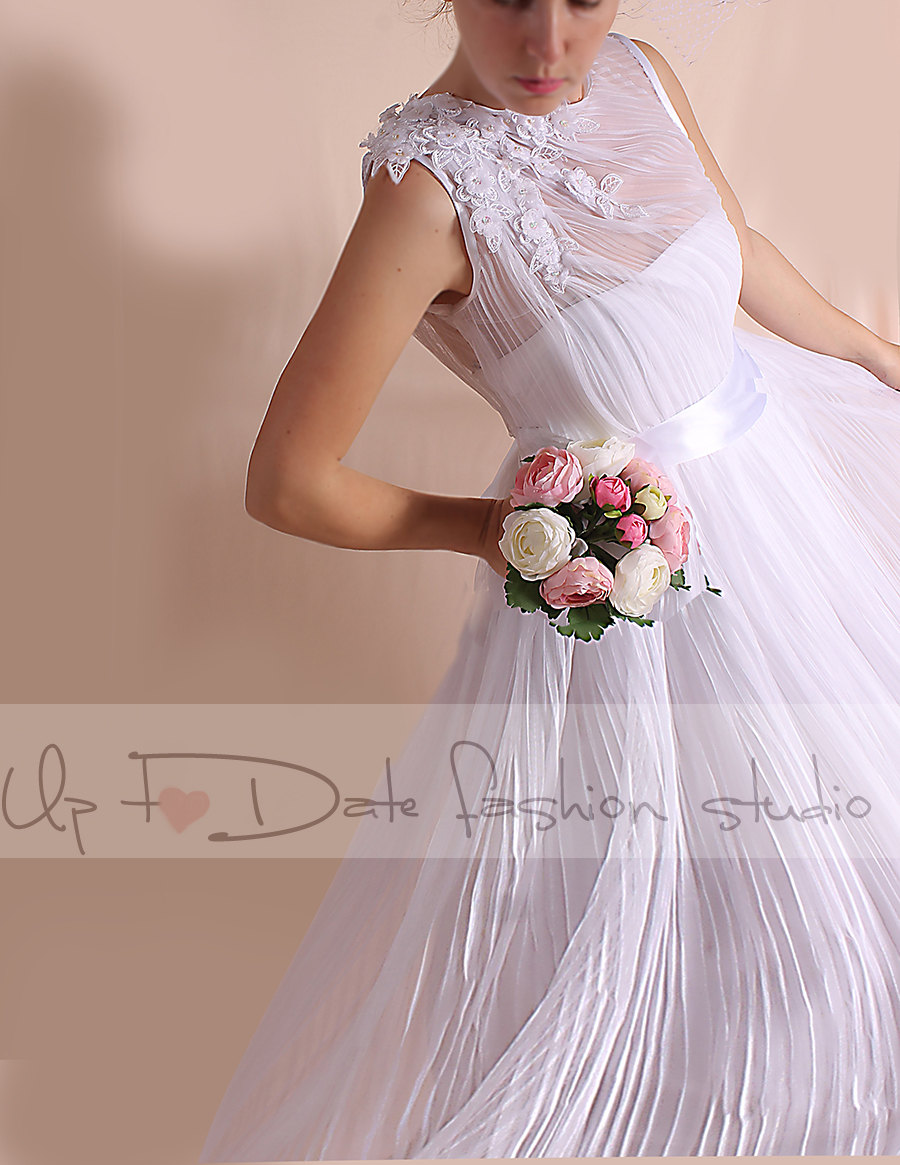 Unique/draped Tulle/wedding /bridal Gown/ Floral Lace Applique /long A-line Dress