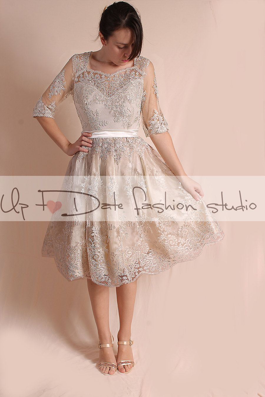 Party / Cocktail / evening/ knee length/ lace dress/ 3/4 Sleeves /open back/ ekryu dress
