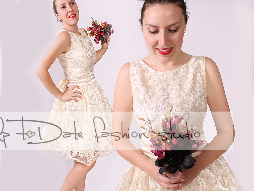 Wedding/short sleeveless lace dress/reception/party /cream romantic dress