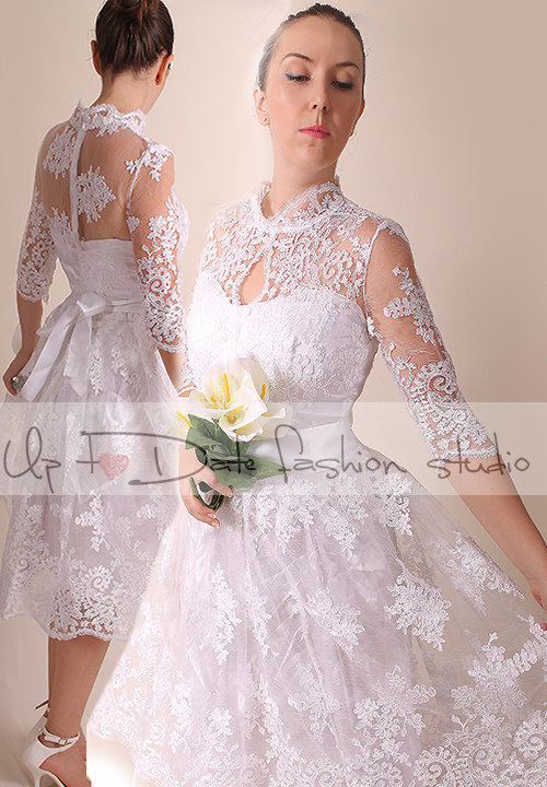 Lace Wedding Dress With Slleve/ Knee Length/royal Elegans Top/bridal Gown