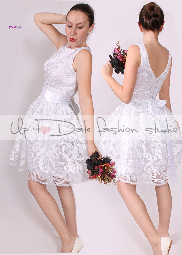 Wedding/short sleeveless lace dress/evening/reception /elegant white romantic dress