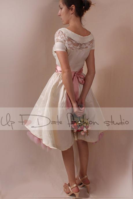 Plus Size ivory taffeta /wedding party/reception/ intimate bridal gown