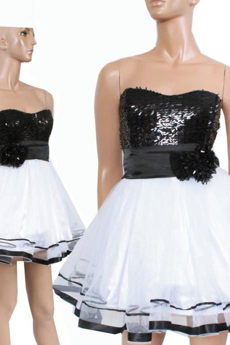 Prom/Party/ Cocktail/ Sweetheart / wedding party / tulle / sequins strapless mini dress